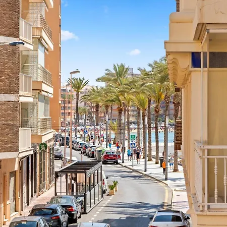 Paseo Juan Aparicio *